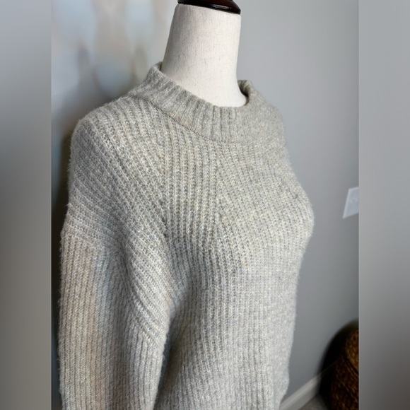 Sz M Prologue crew neck oatmeal textured sweater soft - Picture 2 of 7